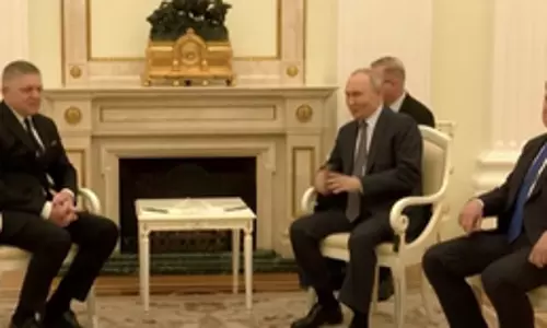 Putin ने स्लोवाक प्रधानमंत्री रॉबर्ट फिको से मुलाकात की, रूसी गैस के पारगमन पर चर्चा की