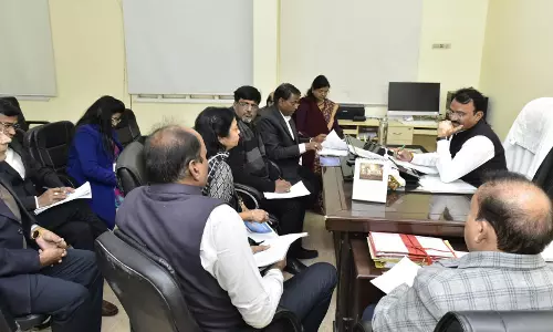 Jaipur: उप मुख्यमंत्री ने आयुष भवन का किया औचक निरीक्षण, विभागीय कार्यों की प्रगति की समीक्षा की