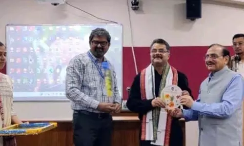 JU के प्रोफेसर यश ने अंतरराष्ट्रीय सम्मेलन में मुख्य व्याख्यान दिया