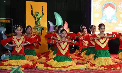 Tarn Taran स्कूल में वार्षिक समारोह का आयोजन Tarn Taran स्कूल में वार्षिक समारोह का आयोजन