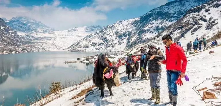 Sikkim में एक ही दिन में पर्यटकों की रिकॉर्ड संख्या पहुंची