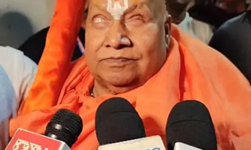 मोहन भागवत के मंदिर-मस्जिद वाले बयान पर रामभद्राचार्य ने कहा, वह संघ के संचालक, हिंदू धर्म के नहीं मोहन भागवत के मंदिर-मस्जिद वाले बयान पर रामभद्राचार्य ने कहा, वह संघ के संचालक, हिंदू धर्म के नहीं
