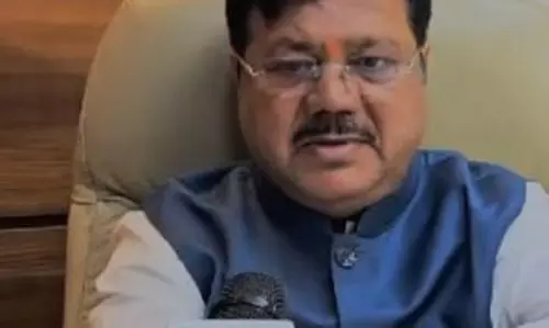 परभणी घटना को राहुल गांधी ने जातीय रंग देने का किया प्रयास : प्रवीण दरेकर परभणी घटना को राहुल गांधी ने जातीय रंग देने का किया प्रयास : प्रवीण दरेकर