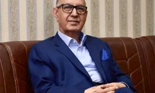 पाकिस्तान सरकार ने बातचीत शुरू होने पर Imran Khan से परामर्श करने पर सहमति जताई पाकिस्तान सरकार ने बातचीत शुरू होने पर Imran Khan से परामर्श करने पर सहमति जताई