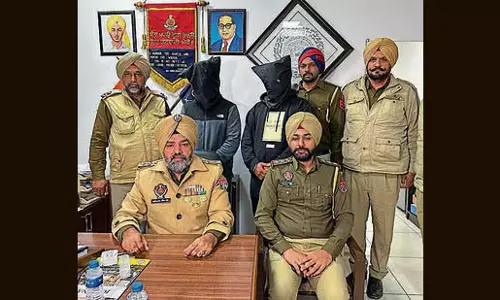 Mohali: ढही सोहाना इमारत का सह-मालिक गिरफ्तार