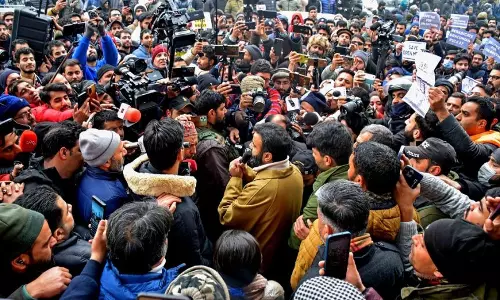 J&K: नई आरक्षण नीति के विरोध में एनसी नेता, पीडीपी एकजुट