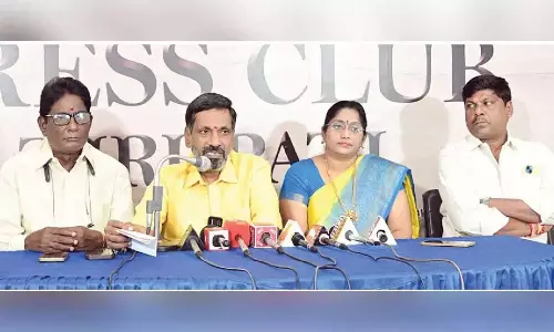 Andhra: टीडीपी कार्यकर्ताओं से सदस्यता अभियान तेज करने को कहा गया Andhra: टीडीपी कार्यकर्ताओं से सदस्यता अभियान तेज करने को कहा गया