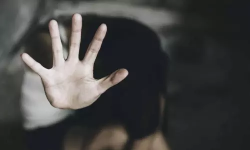 Ranchi: गुजरात में दुष्कर्म के शिकार झारखंड के 10 साल की बच्ची की मौत Ranchi: गुजरात में दुष्कर्म के शिकार झारखंड के 10 साल की बच्ची की मौत