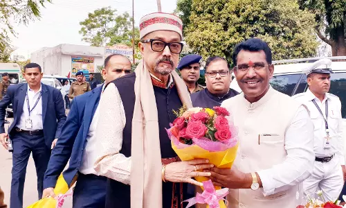 धर्मनगरी राजिम पहुंचे राज्यपाल डेका धर्मनगरी राजिम पहुंचे राज्यपाल डेका