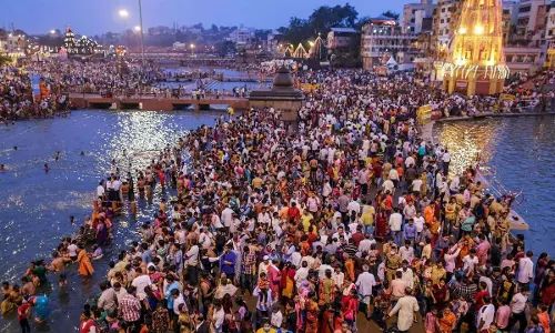 महाकुंभ के लिए संगम नगरी जा रहे हैं तो इस मंदिर के दर्शन अवश्य करे महाकुंभ के लिए संगम नगरी जा रहे हैं तो इस मंदिर के दर्शन अवश्य करे