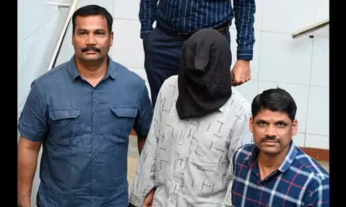 Police ने एक हत्या का मामला सुलझाया जो एक गतिरोध पर पहुंच गया था Police ने एक हत्या का मामला सुलझाया जो एक गतिरोध पर पहुंच गया था