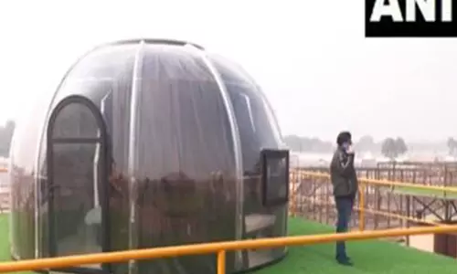 MahaKumbh 2025 के लिए अरैल में आलीशान होटल सुविधाओं वाला डोम सिटी बनाया जा रहा है