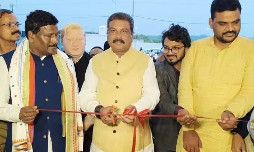 Dharmendra Pradhan: नेफ्था क्रैकिंग इकाई जल्द ही शुरू होगी
