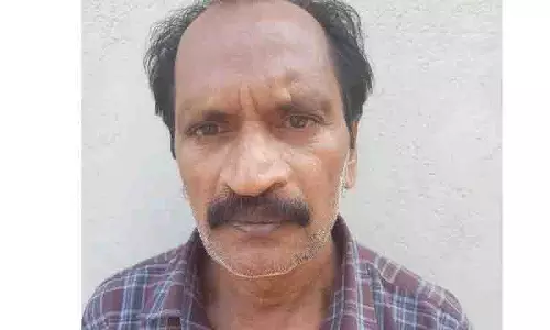 Telangana का शीर्ष माओवादी नेता छत्तीसगढ़ में गिरफ्तार Telangana का शीर्ष माओवादी नेता छत्तीसगढ़ में गिरफ्तार