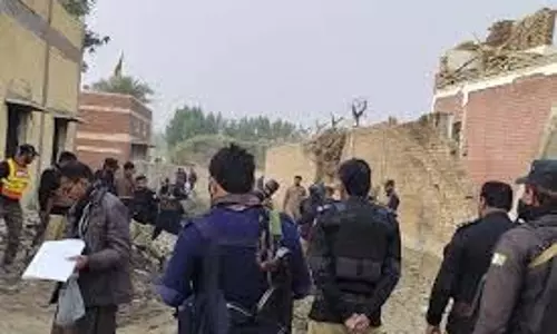 उत्तर पश्चिमी पाकिस्तान में आतंकवादी हमले में 16 सैनिक मारे गए उत्तर पश्चिमी पाकिस्तान में आतंकवादी हमले में 16 सैनिक मारे गए