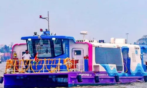Kerala : जल मेट्रो का विस्तार अन्य शहरों तक किया जाएगा Kerala : जल मेट्रो का विस्तार अन्य शहरों तक किया जाएगा