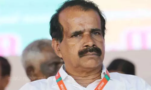 Kerala :  जॉर्ज कुरियन ने क्रिसमस के खतरे के बीच स्कूलों में नबीदिनम
