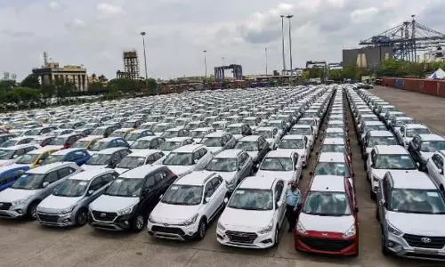 GST rate hike: पुरानी कारों के बाजार के सामने चुनौतियां GST rate hike: पुरानी कारों के बाजार के सामने चुनौतियां