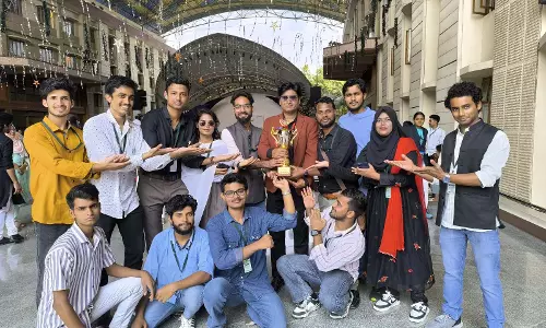 Telangana: मनु के छात्रों ने 38वें साउथ ईस्ट ज़ोन यूथ फेस्टिवल में शीर्ष पुरस्कार जीते Telangana: मनु के छात्रों ने 38वें साउथ ईस्ट ज़ोन यूथ फेस्टिवल में शीर्ष पुरस्कार जीते