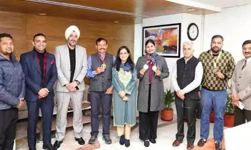 Chandigarh: सिटी टीम ने टेनिस में मिश्रित युगल स्वर्ण जीता
