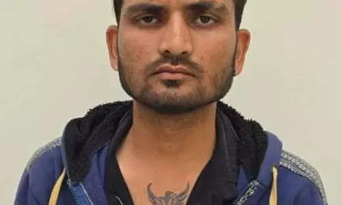 शराब भट्ठी के पास चाकू लहराते हुए लोगों को डराया, बदमाश अरेस्ट
