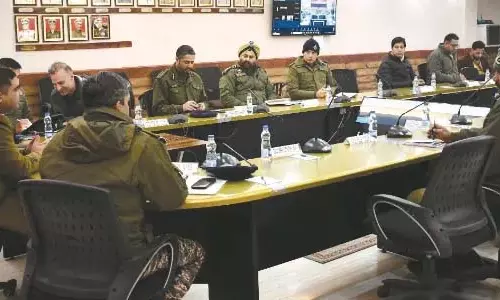 IGP कश्मीर ने सर्दियों में सक्रिय सुरक्षा उपाय करने का आह्वान किया
