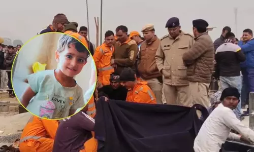 Kotputli Borewell: 150 फीट की गहराई पर फंसी 3 साल की बच्ची को निकालने के लिए फिर से रेस्क्यू शुरू Kotputli Borewell: 150 फीट की गहराई पर फंसी 3 साल की बच्ची को निकालने के लिए फिर से रेस्क्यू शुरू