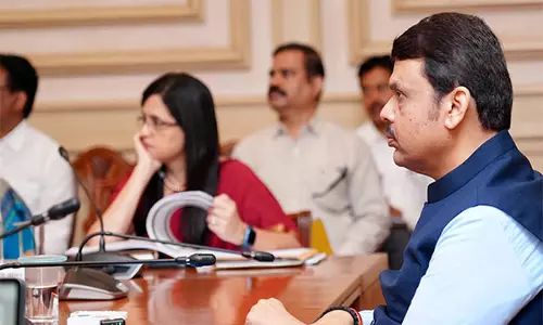 CM देवेंद्र फडणवीस ने सौर कृषि फीडर परियोजना 2.0 का किया शुभारंभ CM देवेंद्र फडणवीस ने सौर कृषि फीडर परियोजना 2.0 का किया शुभारंभ