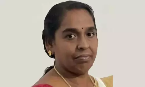 Kerala : कोझिकोड में स्कूटर में शॉल फंसने से महिला की मौत
