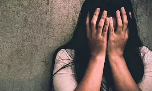 Agra: जिम ट्रेनर ने खुद को रॉ एजेंट बताकर कनाडाई एनआरआई महिला से कथित तौर पर बलात्कार किया Agra: जिम ट्रेनर ने खुद को रॉ एजेंट बताकर कनाडाई एनआरआई महिला से कथित तौर पर बलात्कार किया