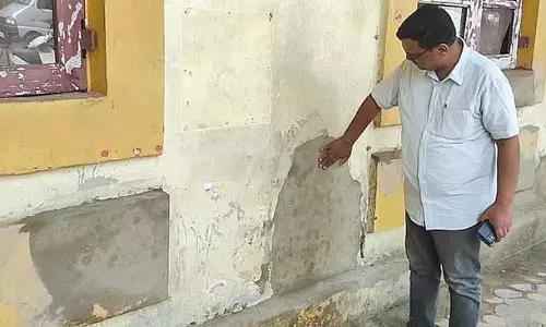 SCM ने मडगांव नगर परिषद भवन के घटिया रंग-रोगन पर चिंता जताई SCM ने मडगांव नगर परिषद भवन के घटिया रंग-रोगन पर चिंता जताई