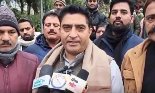 Jammu: रोपवे परियोजना के खिलाफ संघर्ष समिति ने दी तीन दिवसीय बंद की धमकी