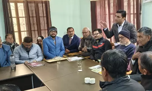 Churu: शिक्षा रैंकिंग के संबंध में आयोजित हुई बैठक