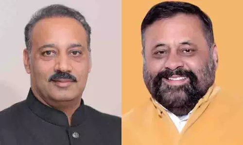 सदन गठन के लिए कांग्रेस, BJP के बीच बातचीत जारी