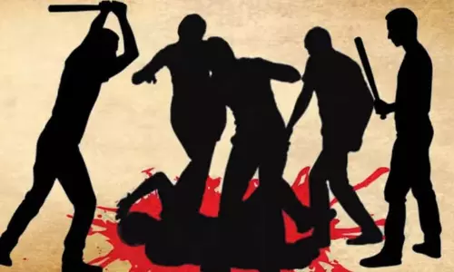 Mizoram: पैसे चोरी के आरोप में व्यक्ति की पीट-पीटकर हत्या, पांच और लोग गिरफ्तार Mizoram: पैसे चोरी के आरोप में व्यक्ति की पीट-पीटकर हत्या, पांच और लोग गिरफ्तार