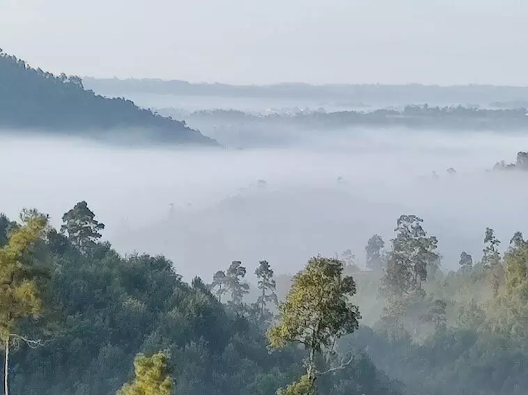 Meghalaya: पश्चिमी जैंतिया हिल्स गांव ने पर्यटकों के लिए सख्त नियम जारी किए