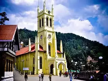 Shimla में क्रिसमस का उत्साह फीका, क्राइस्ट चर्च में मध्य रात्रि की प्रार्थना रद्द