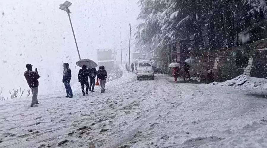 Jammu-Kashmir:  मैदानी इलाकों में शीतलहर जारी, जानें मौसम का हाल