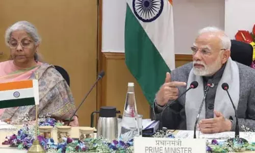 Delhi प्रधानमंत्री मोदी ने विकास, रोजगार, निवेश पर अर्थशास्त्रियों से चर्चा की Delhi प्रधानमंत्री मोदी ने विकास, रोजगार, निवेश पर अर्थशास्त्रियों से चर्चा की