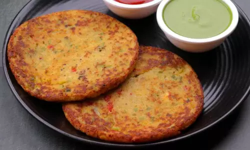 Breakfast: नाश्ते में कुछ नया ट्राई करने की सोच रहे हैं तो पनीर रोस्टी पर भरोसा करें