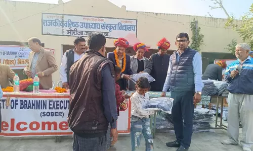 Dholpur: अटल बिहारी वाजपेयी की जयंती के अवसर पर सुशासन दिवस पर जिला स्तरीय कार्यक्रम
