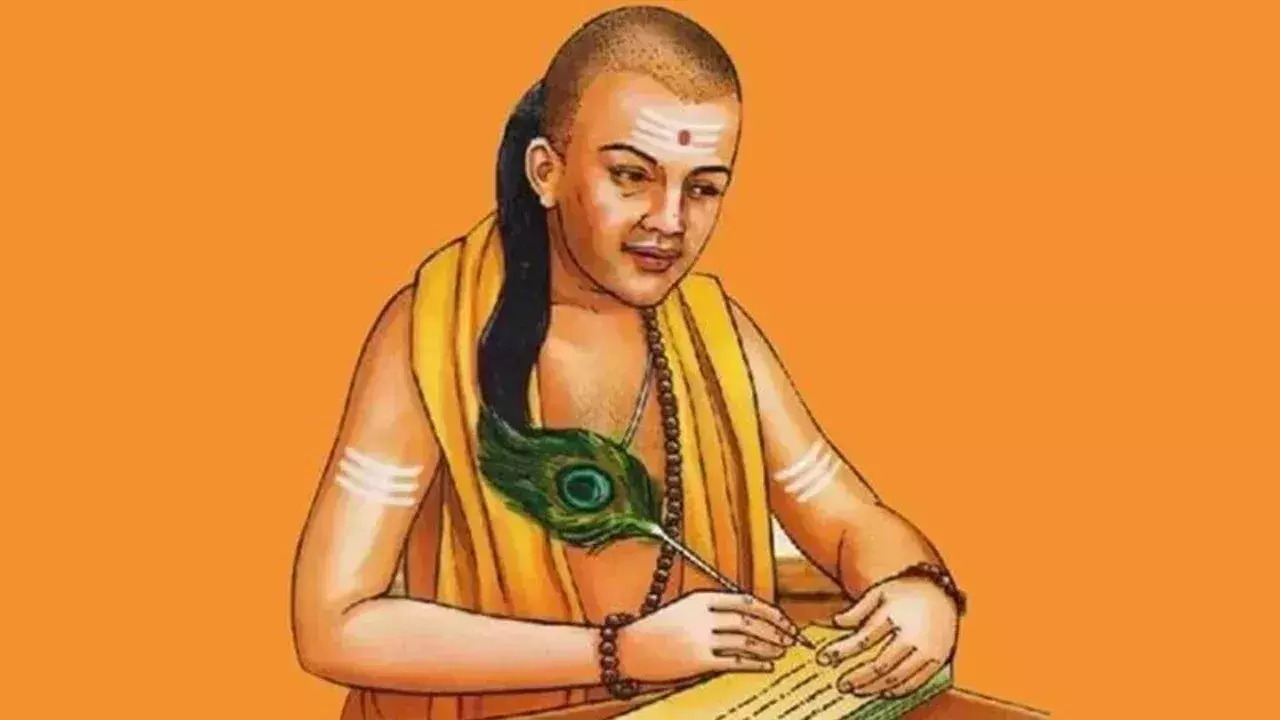 Chanakya Niti पढ़ के अपने घर को खुशहाल बना सकती हैं ऐसी महिलाएं Chanakya Niti पढ़ के अपने घर को खुशहाल बना सकती हैं ऐसी महिलाएं