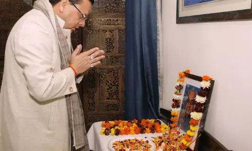 Uttarakhand: भारत रत्न अटल बिहारी जयंती पर सीएम धामी ने श्रद्धा सुमन अर्पित की