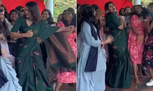 प्रोफेसर ने स्टूडेंट्स के साथ किया ऐसा जोरदार डांस, जमकर वायरल हुआ VIDEO