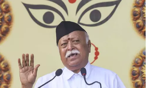 RSS प्रमुख मोहन भागवत के मंदिर-मस्जिद वाले बयान पर संपादकीय बेतुका RSS प्रमुख मोहन भागवत के मंदिर-मस्जिद वाले बयान पर संपादकीय बेतुका