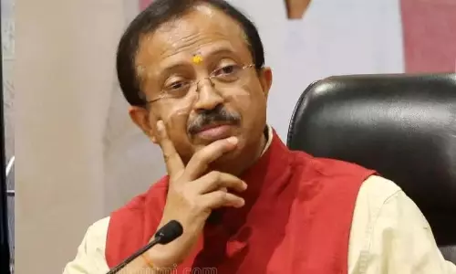 वाजपेयी के सुशासन मॉडल पर मोदी सरकार: V. Muraleedharan वाजपेयी के सुशासन मॉडल पर मोदी सरकार: V. Muraleedharan