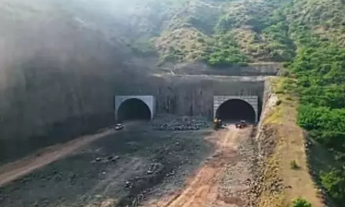 खंबाटकी घाट में नई सुरंग का निर्माण अंतिम चरण में, पुण-बेंगलुरु राजमार्ग में तेजी खंबाटकी घाट में नई सुरंग का निर्माण अंतिम चरण में, पुण-बेंगलुरु राजमार्ग में तेजी