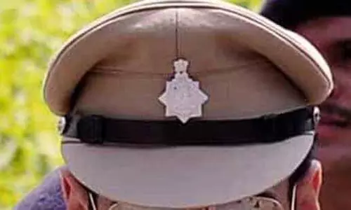 Corruption : इंस्पेक्टर सेखों का एसआई पद पर पदावनत Corruption : इंस्पेक्टर सेखों का एसआई पद पर पदावनत