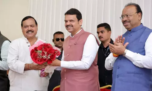 Fadnavis: इस जिले के पालकमंत्री का पद चाहते हैं देवेंद्र फडणवीस Fadnavis: इस जिले के पालकमंत्री का पद चाहते हैं देवेंद्र फडणवीस