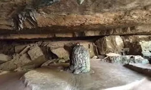 Meghalaya : एचएनएलसी ने मावजिम्बुइन गुफा विवाद पर केएसपी की धमकियों की निंदा की Meghalaya : एचएनएलसी ने मावजिम्बुइन गुफा विवाद पर केएसपी की धमकियों की निंदा की